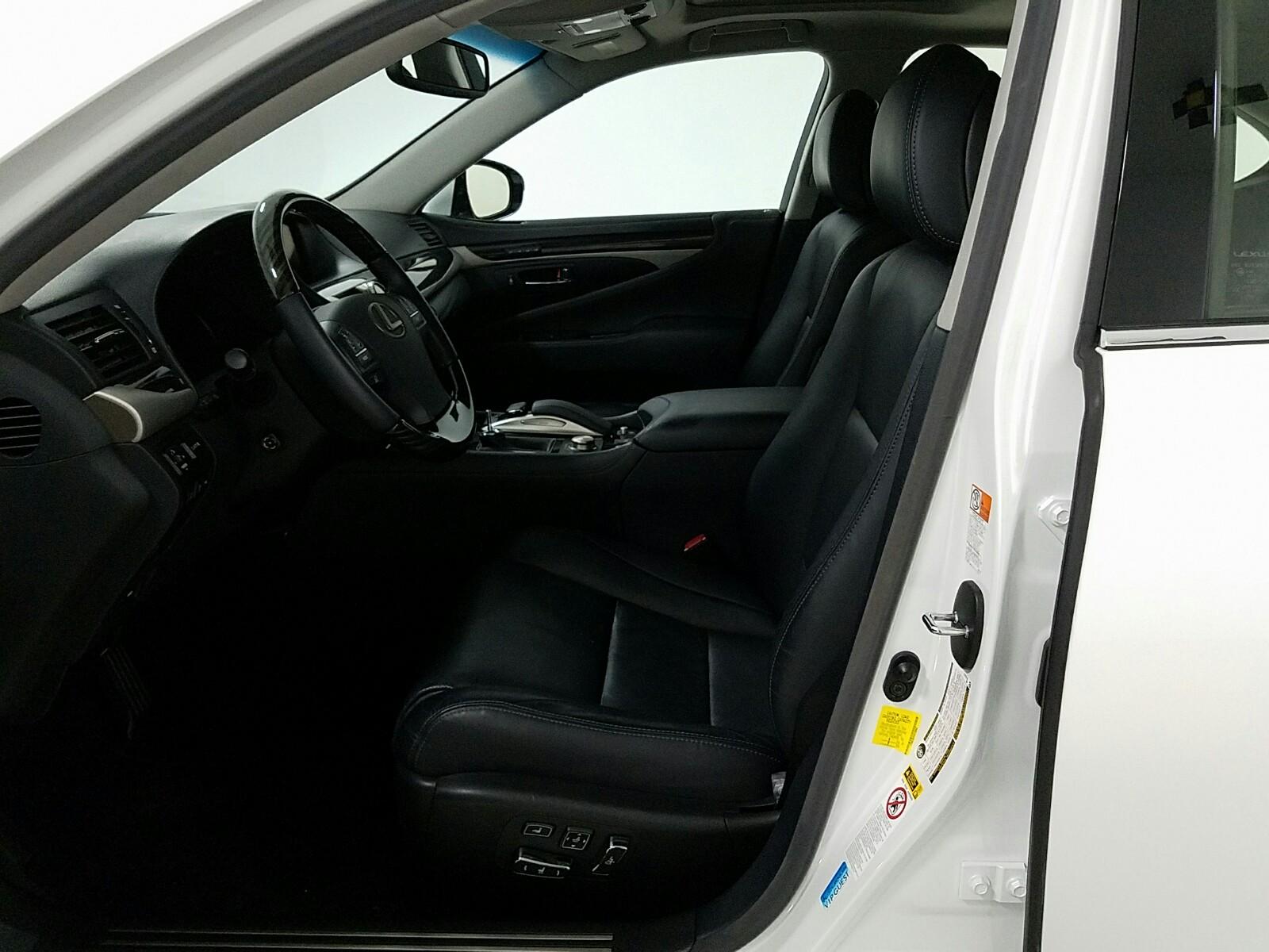 INTERIORFRONT