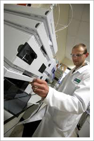 Man in lab coat||||