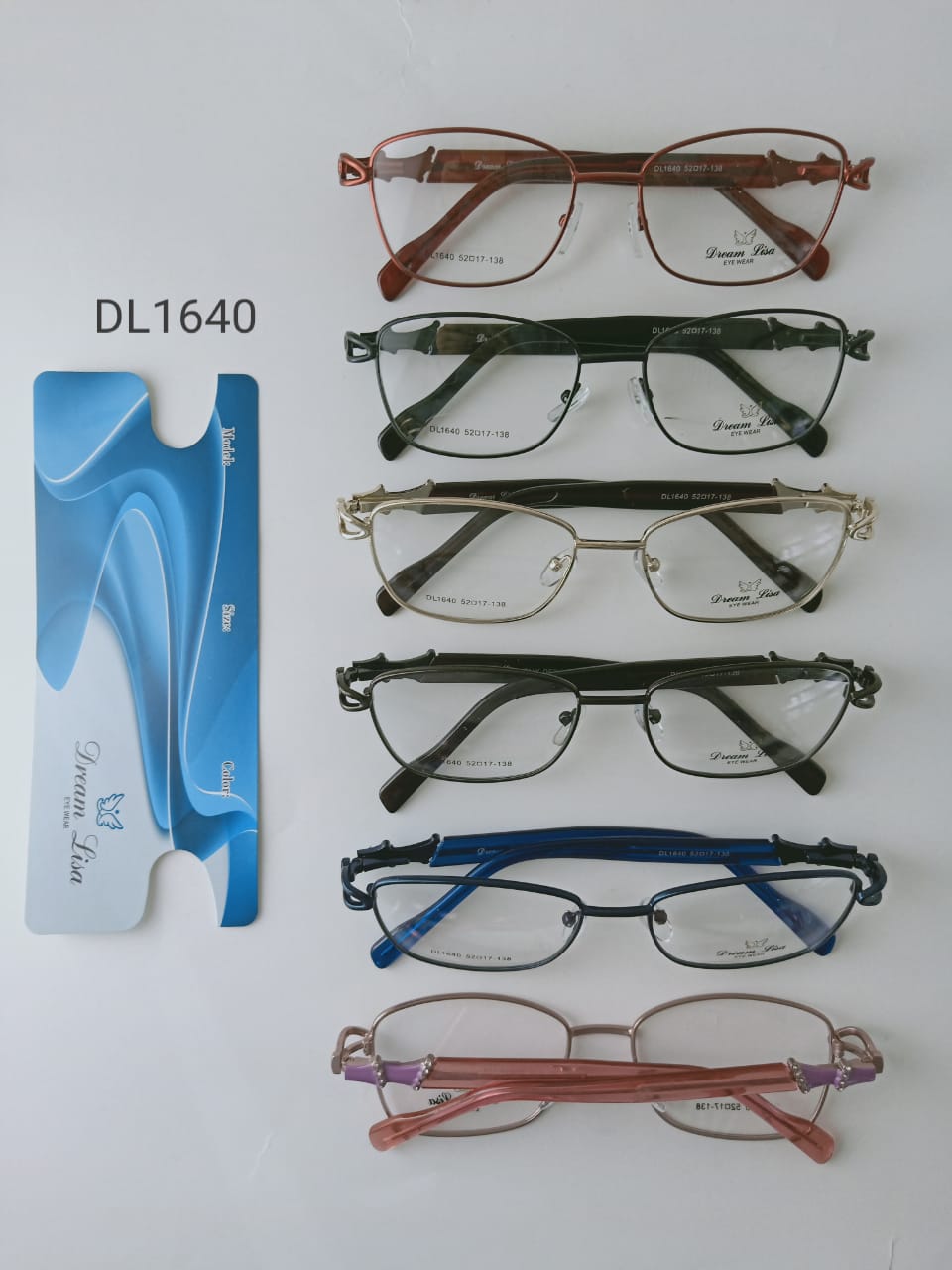 Modelo: DL1640
Colores: Vino, Azul, Cafe, Rosa, Negro y Dorado