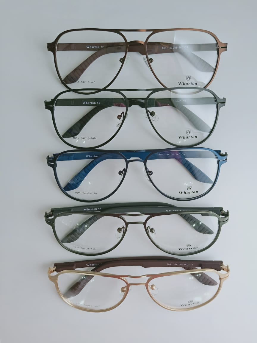 Modelo: 7011
Colores: Azul, Gris, Negro, Dorado y Cafe