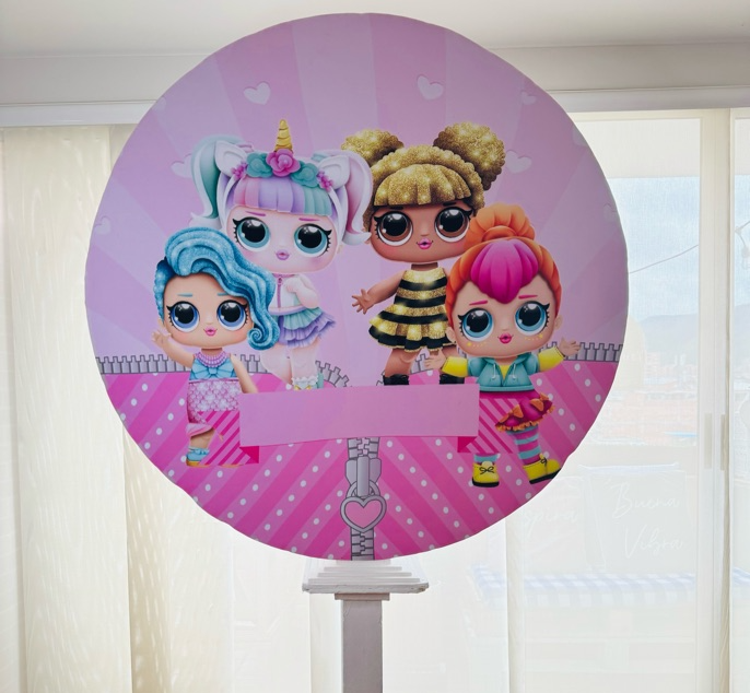 Circulo Efecto 3D Tematico
1.30m diametro x 2.20cm Altura
$80.000