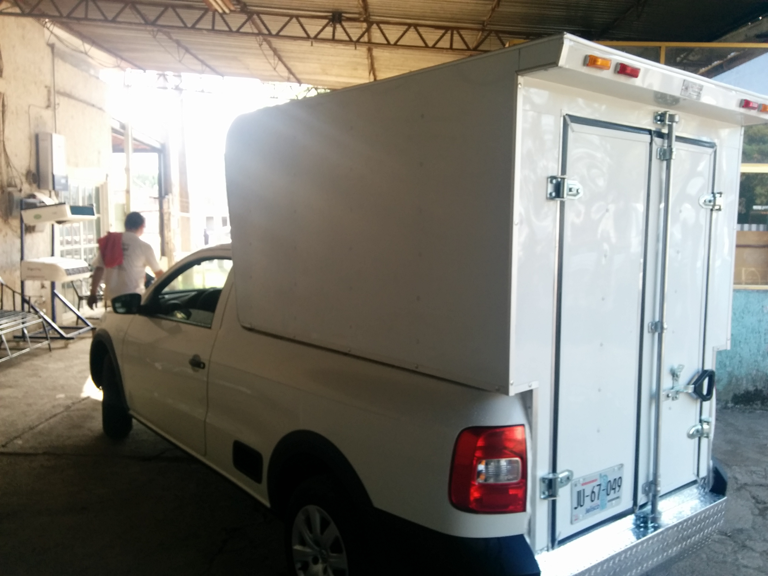 CAMPERS CUESTCAB DE ALUMINIO