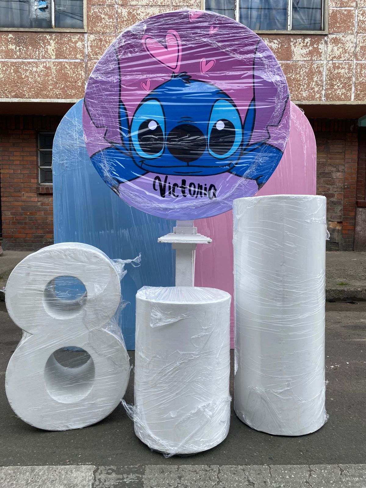 Pared circular Lilo & Stich
1.30diametro x2.20malto
$80.000