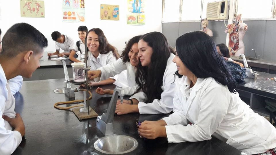 https://0201.nccdn.net/1_2/000/000/195/339/laboratorio-960x539.jpg
