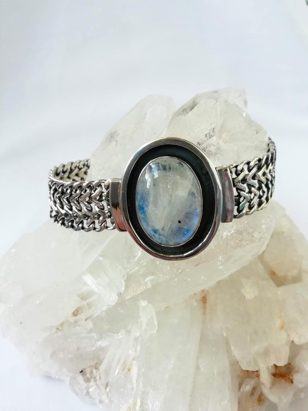 PU 60
Plata y piedra de Luna