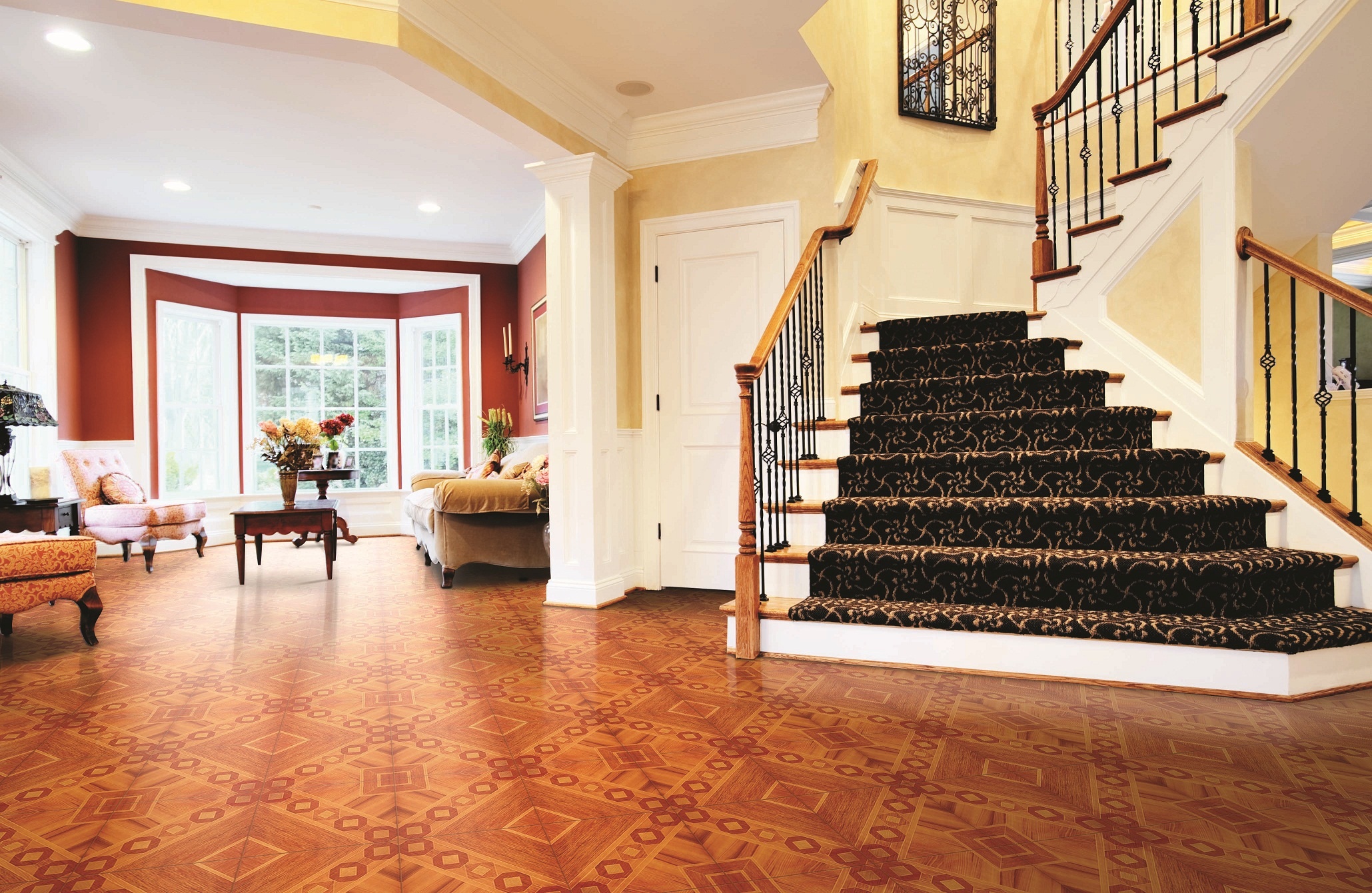 MADERA VALENCIA 
Medidas: 44X44 cm