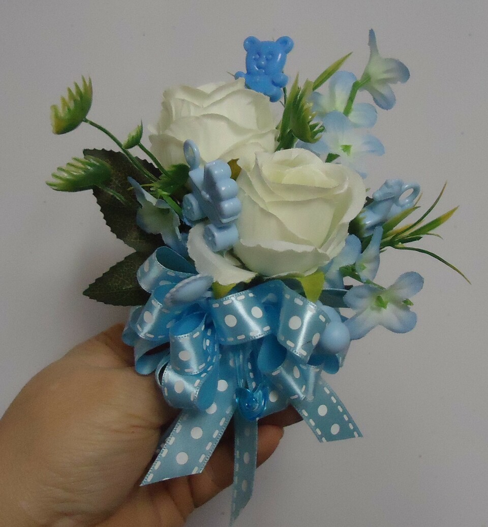 (27)  "IT'S A BOY"
Silk Corsage
      $20.00
