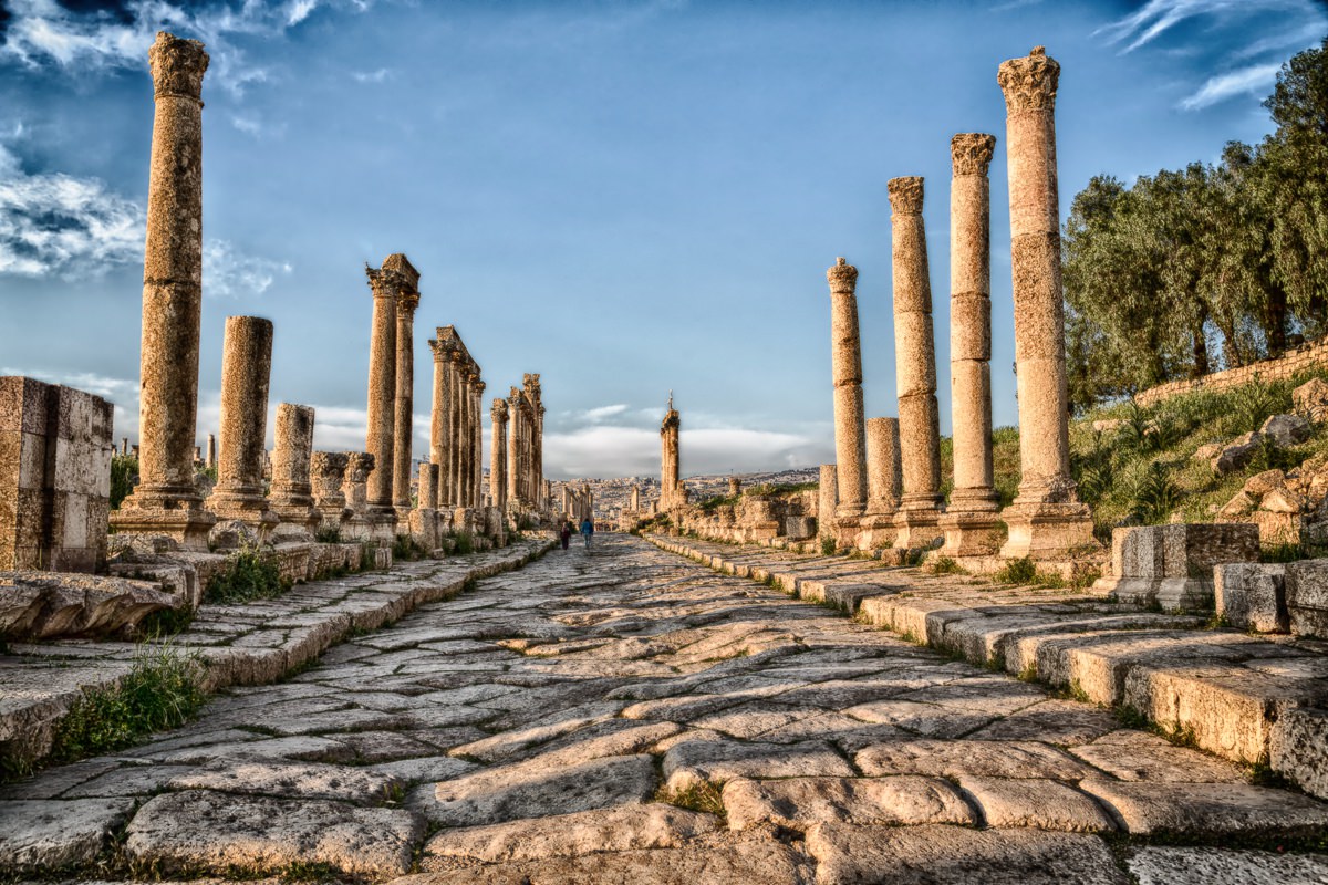 https://0201.nccdn.net/1_2/000/000/196/b13/jordania2.jpg