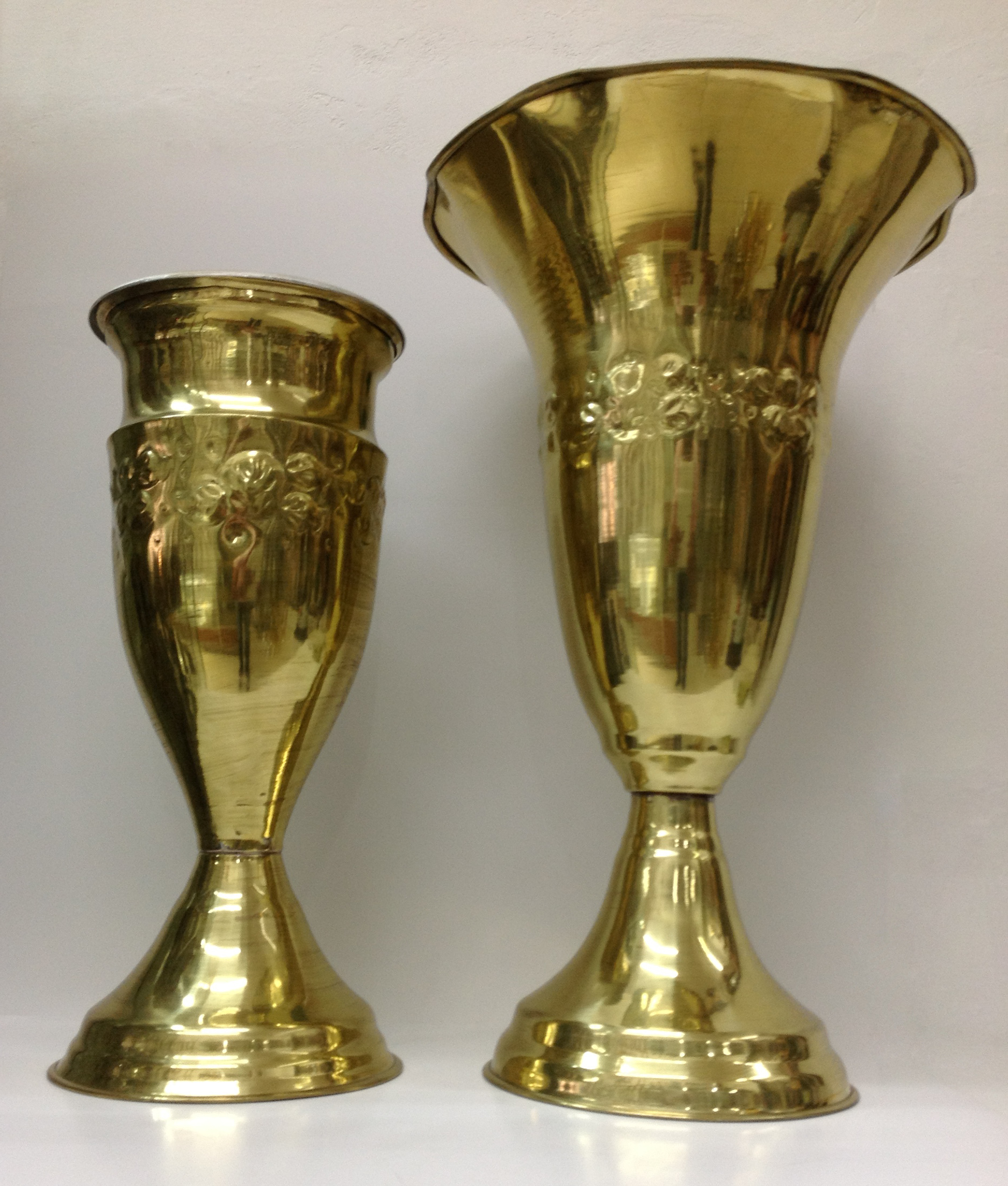 FLOREROS DE LATÓN 50CM, 60CM.