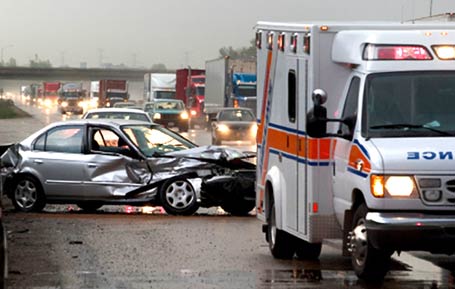 https://0201.nccdn.net/1_2/000/000/197/084/Car-Accident.jpg