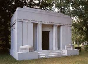 https://0201.nccdn.net/1_2/000/000/197/0fd/05-3g-mausoleum.jpg