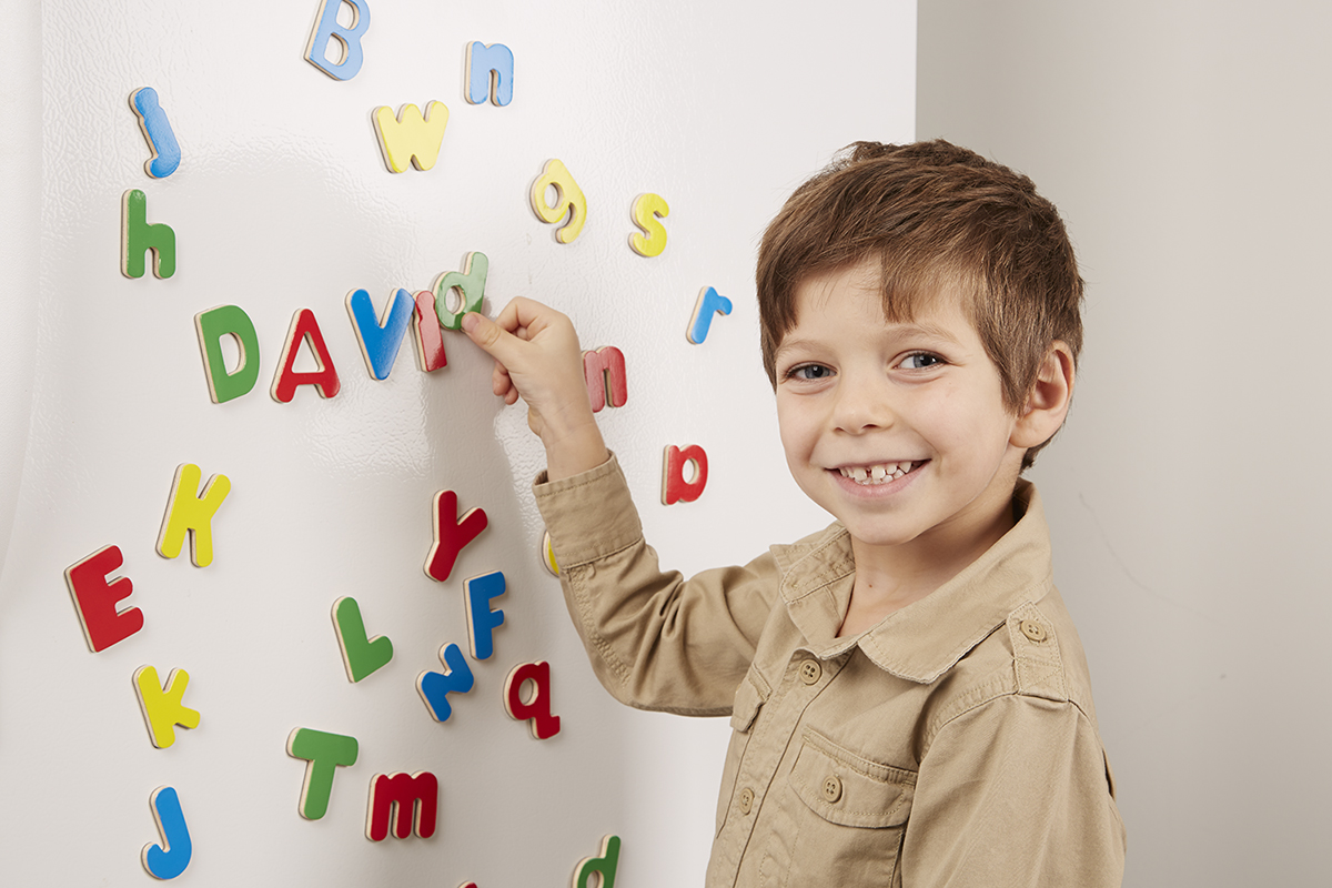 WOODEN LETTER ALPHABET MAGNETS
MD 10448 NO. 161-204

$395.00