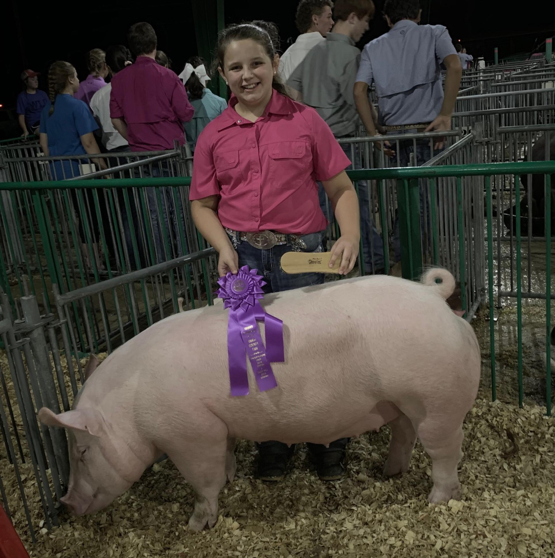 Ann Thomas Lowery
2019 Obion County Fair
Reserve Supreme Champion 
Gilt Overall