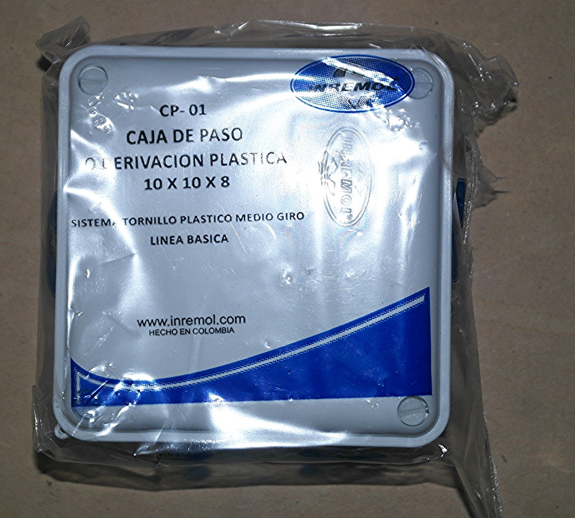 Caja de paso plastica de 10*10 tipo 
Interperie para camaras de video       
Código: 20880