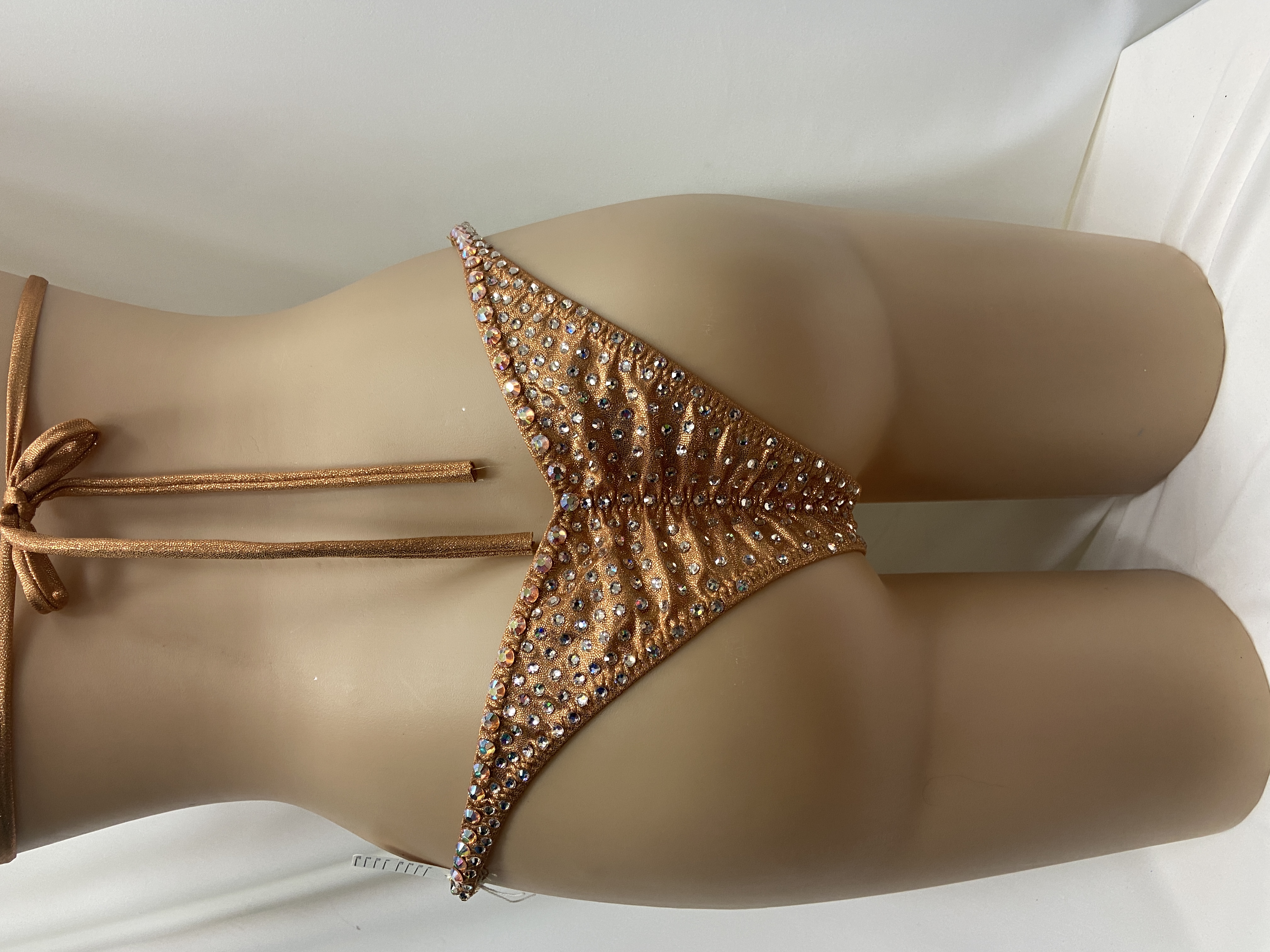 Nude Gold frost 
C slim sliding top 
medium front, xsmall V back
Sale $400 new ( was $550)
