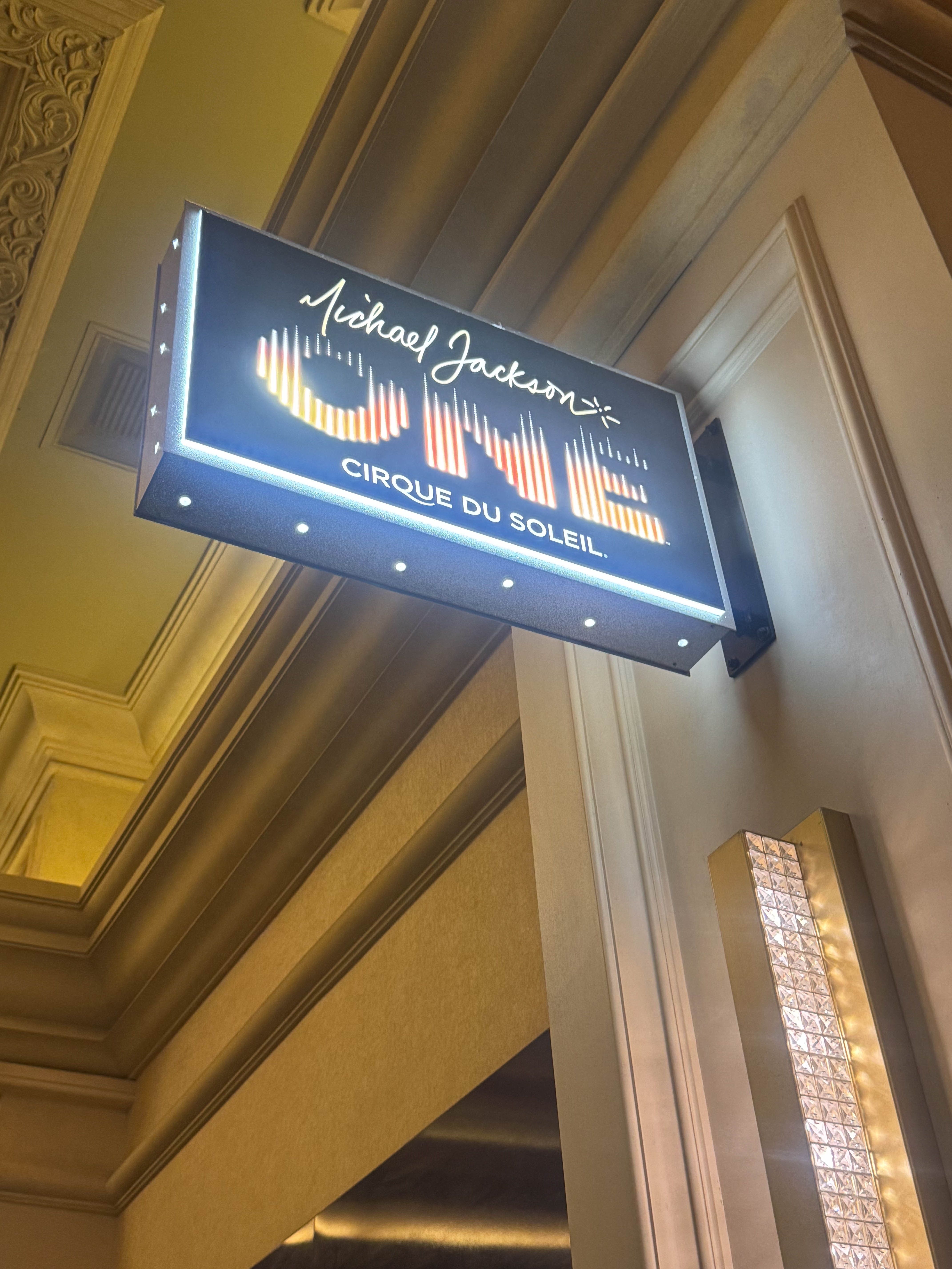https://0201.nccdn.net/1_2/000/000/199/355/vegas-order-9.jpg