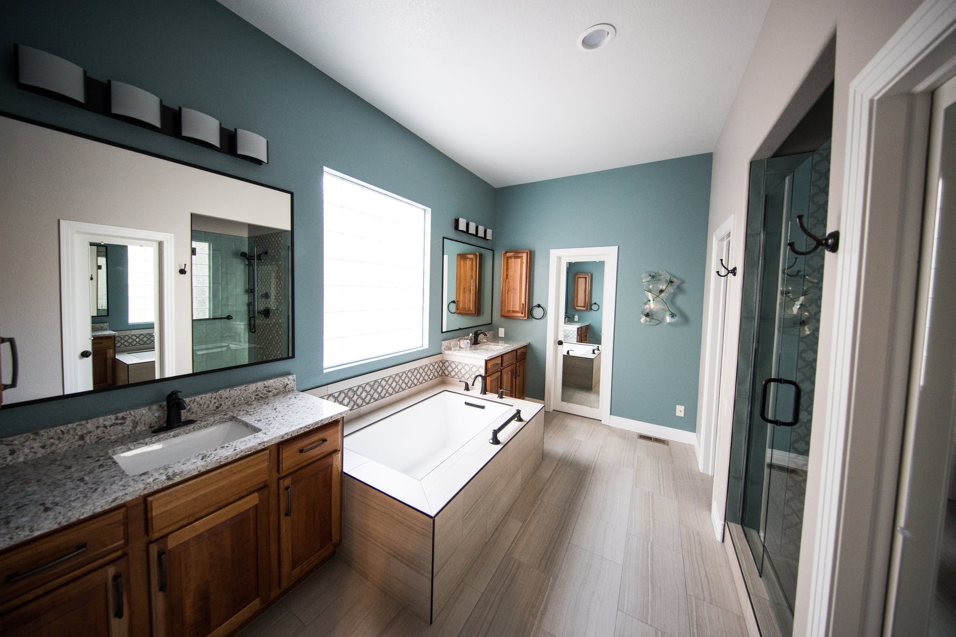 We provide the skill and craftmanship you need to create the bathroom you've been dreaming about.