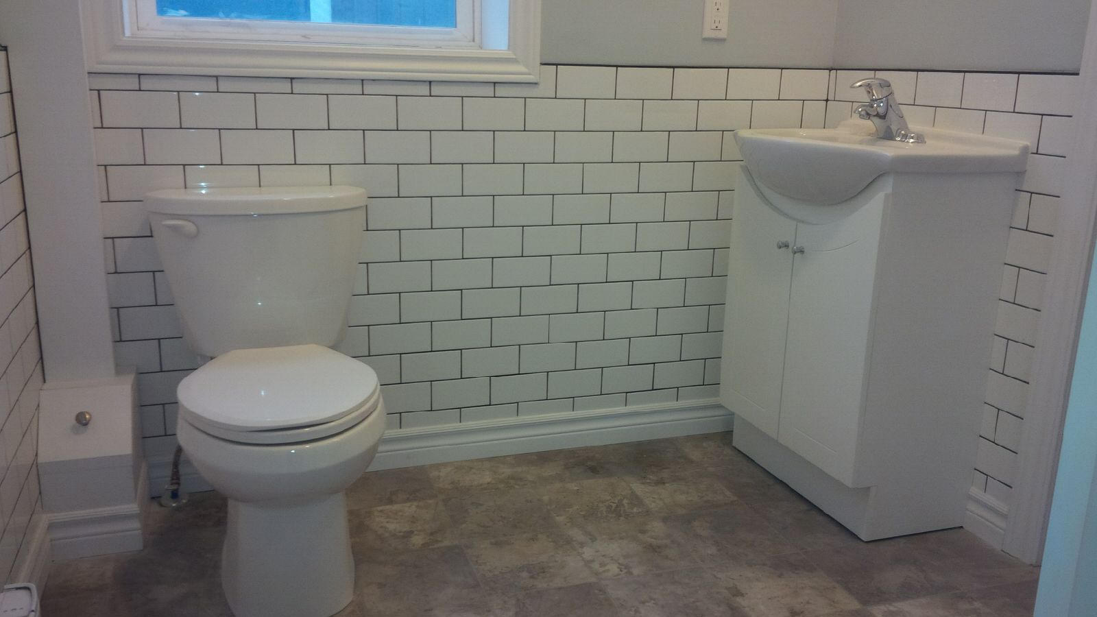 72 Exmouth #5 Bathroom