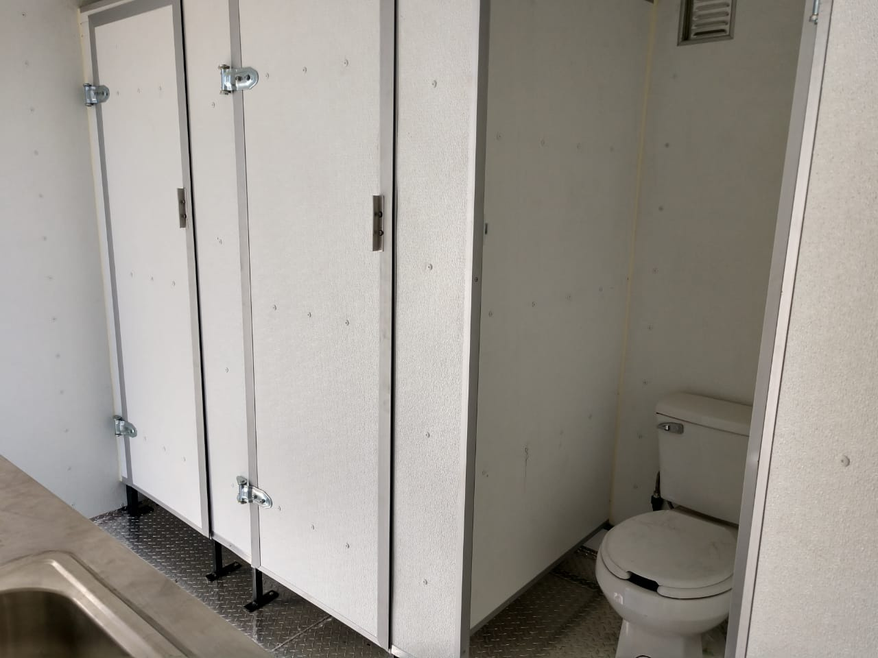 INTERIORES DE REMOLQUES 