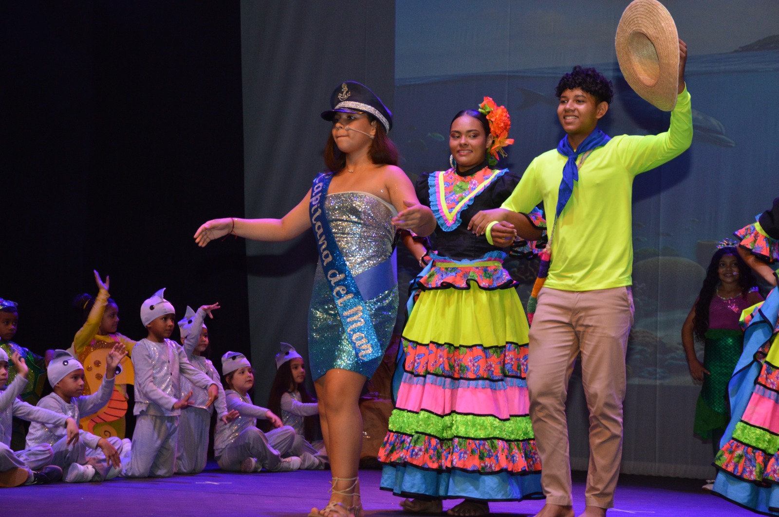 https://0201.nccdn.net/1_2/000/000/19a/c06/whatsapp-image-2026-08-19-at-11.05.02-am--3-.jpeg