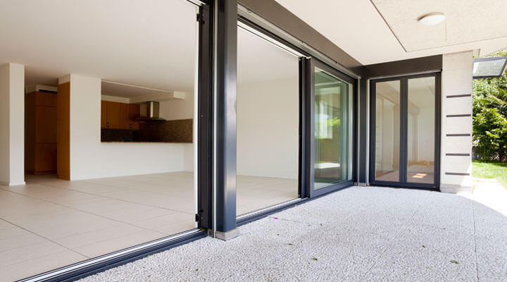 California Distribuidora - PUERTAS Y VENTANAS