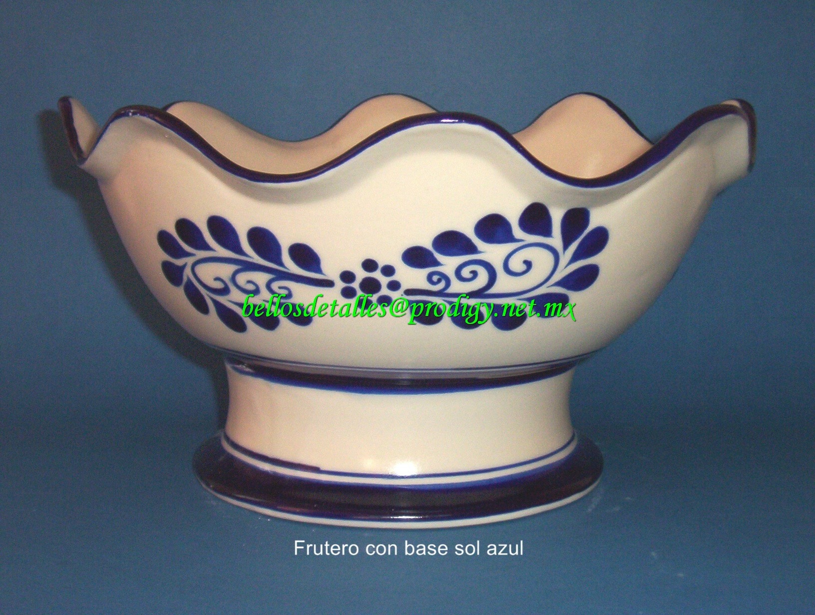 https://0201.nccdn.net/1_2/000/000/19b/2ef/Frutero-con-base-sol-azul-1632x1232.jpg
