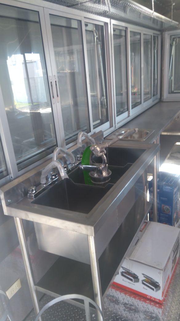 ACCESORIOS REMOLQUES LONCHEROS