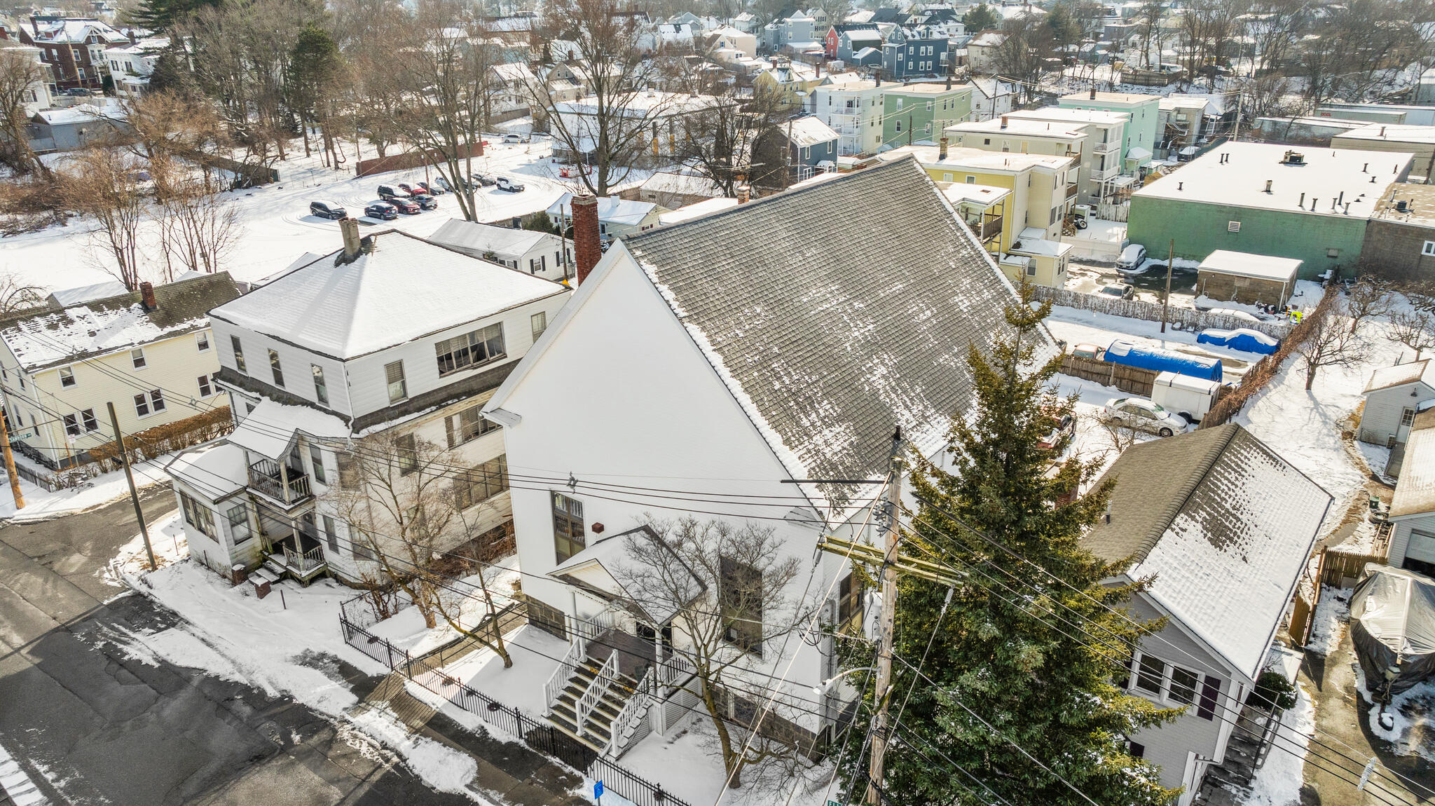 https://0201.nccdn.net/4_2/000/000/000/3b7/0-park-st-peabody-ma-01960-usa-003-005-29-outdoor3-mls_size.jpg