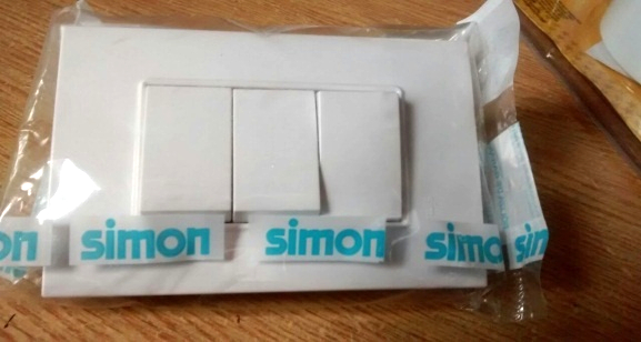 Interruptor triple 
Codigo 23003