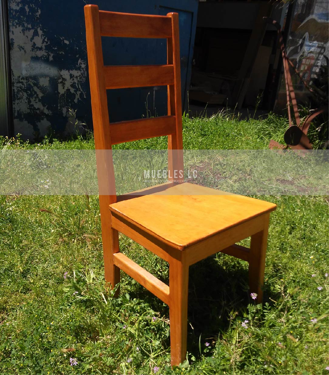 FABRICA DE MUEBLES LC - Sillas, sillones, sitiales