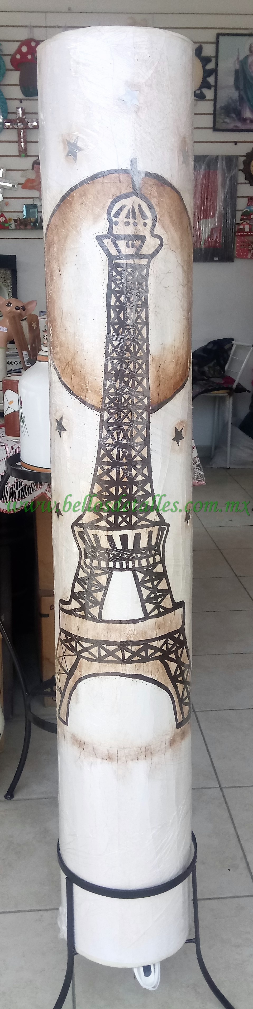 https://0201.nccdn.net/4_2/000/000/002/113/L--mpara-tubo--Torre-Eiffel-959x3826.jpg