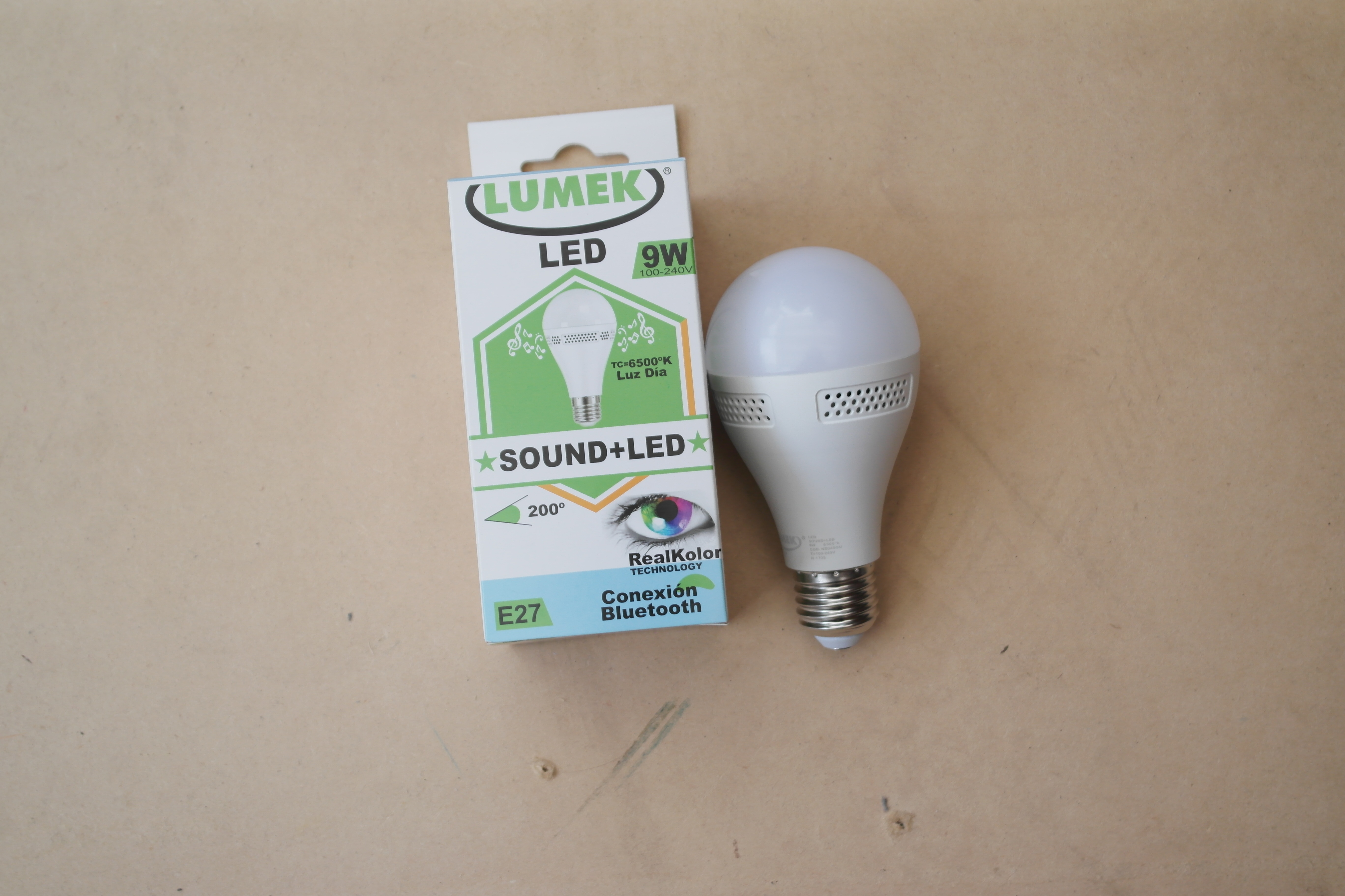 LED sonund + LED 9W 6500K 100-
240V E27Lumek Cod:15157