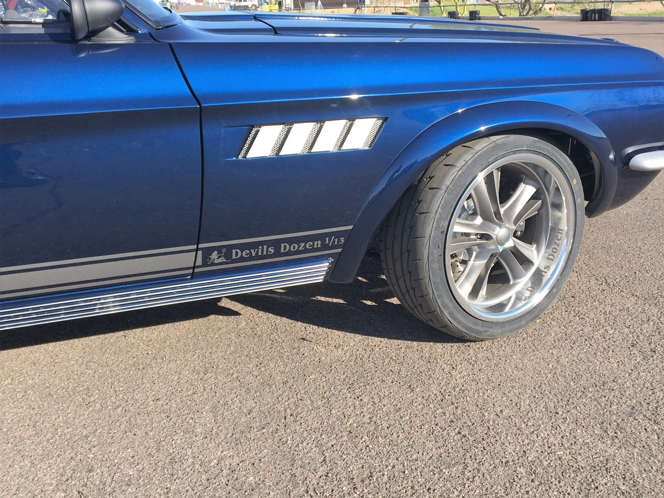 Custom Side Fender Vents