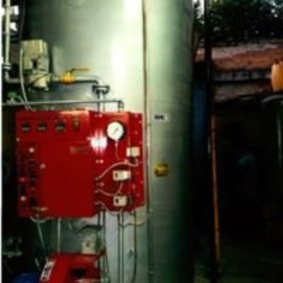 Calentador de liquido termico marca Calderas y Servicios