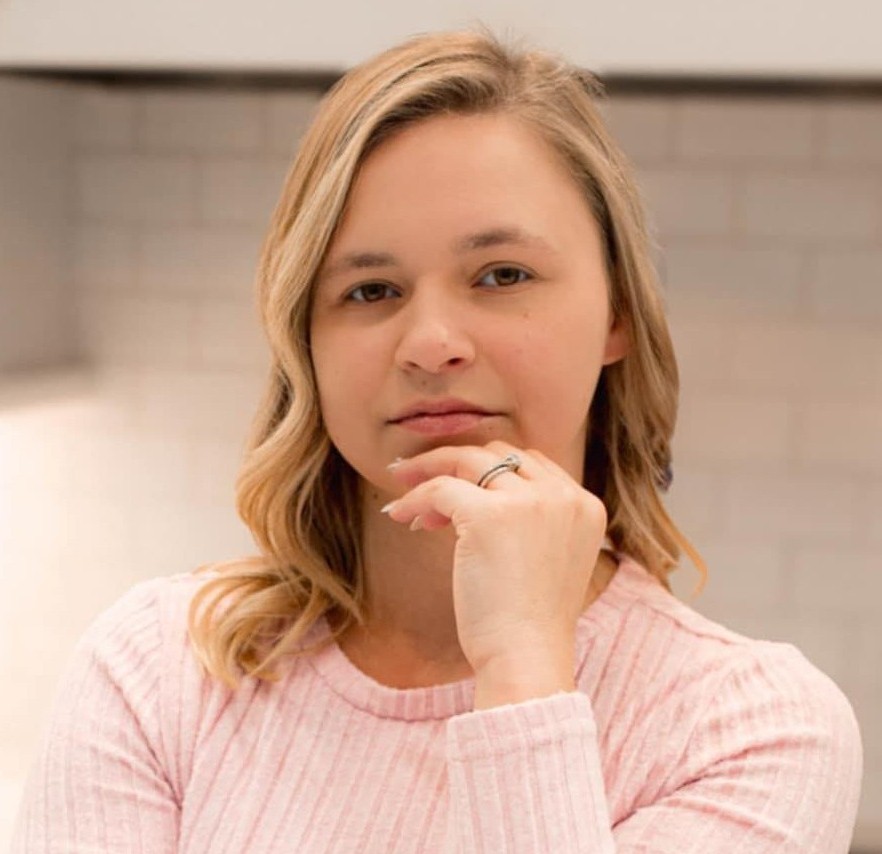 Samantha Scott
9374793451