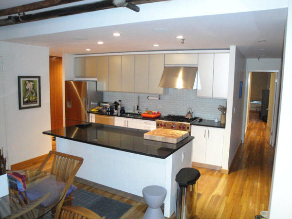 <a href="120-west-20th-street-kitchen.html">View More Kitchen Images</a>