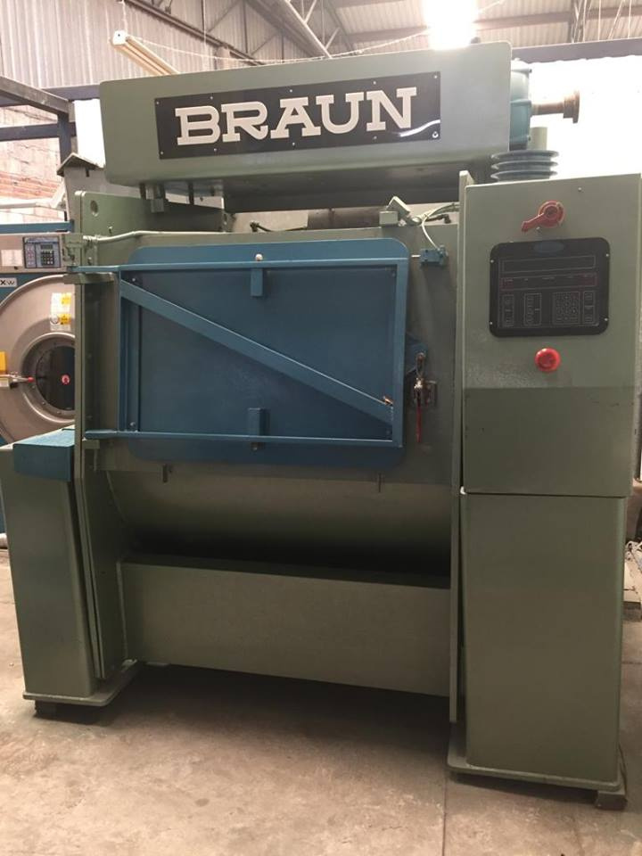 LAVADORA BRAUN 230 LB