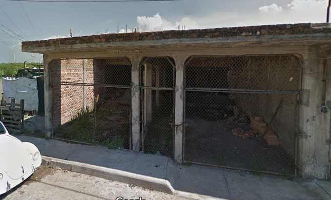 Col. Los Colomos 
$490,000.00
8x15m