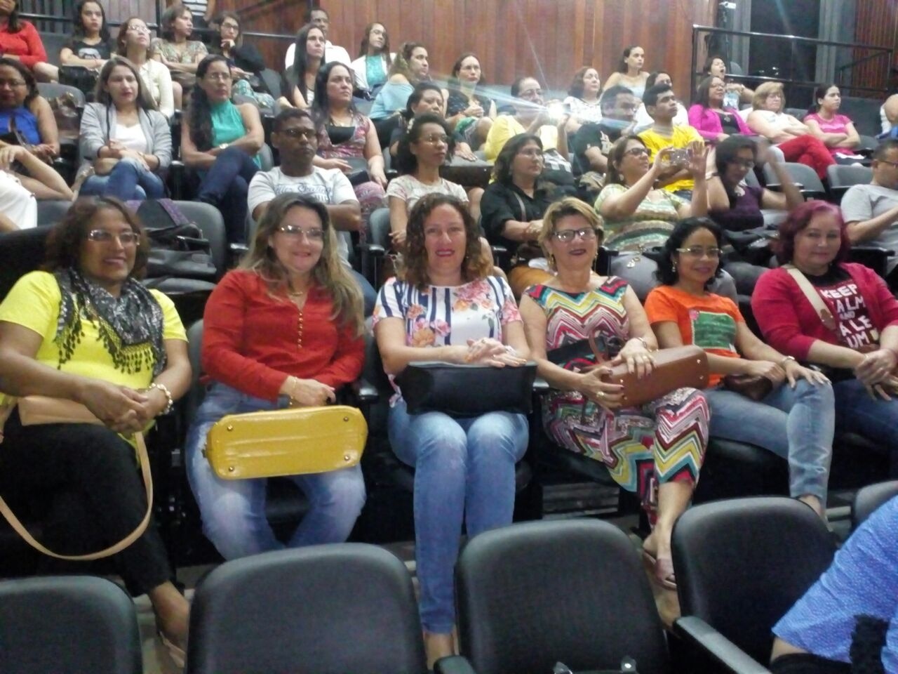 EM BELÉM - ATIVIDADES PELO DIA DO BIBLIOTECÁRIO.
