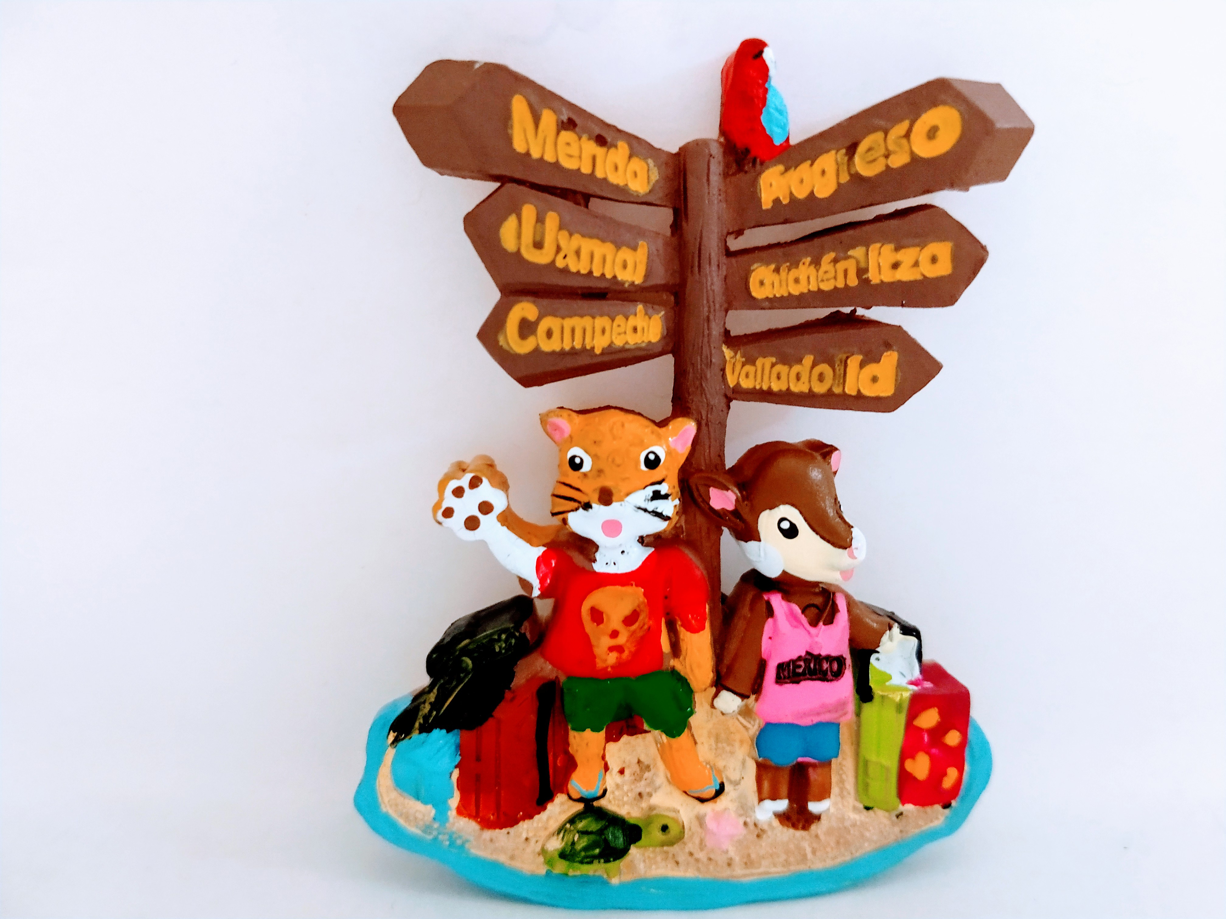 IMÁN DE RESINA
MÉRIDA, CAMPECHE
 PINTADO A MANO
6.5cm Ancho
8cm Alto