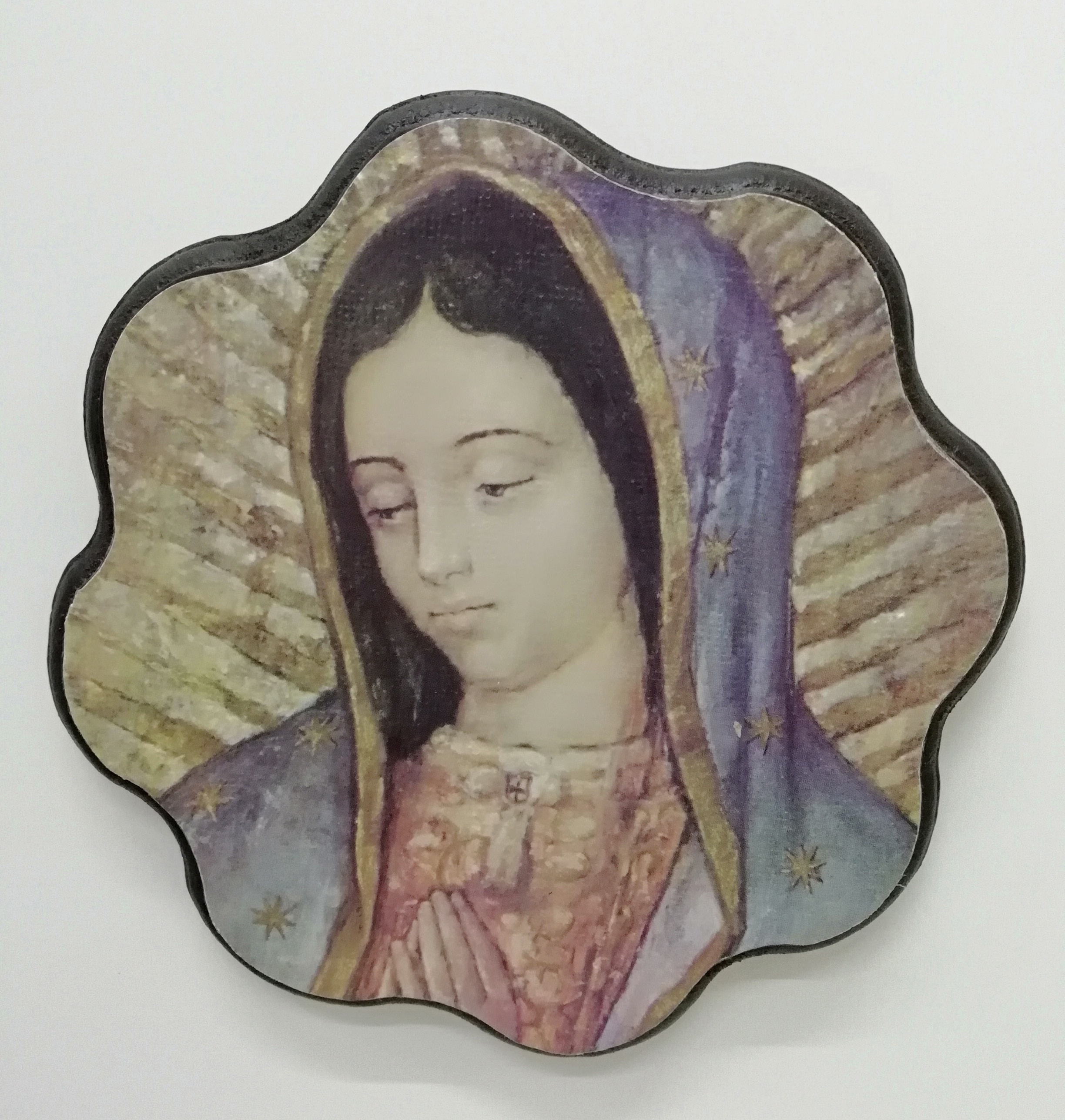 VIRGEN DE GUADALUPE
estampa nacional en madera 15cm x 15cm

preguntar por disponibilidad.