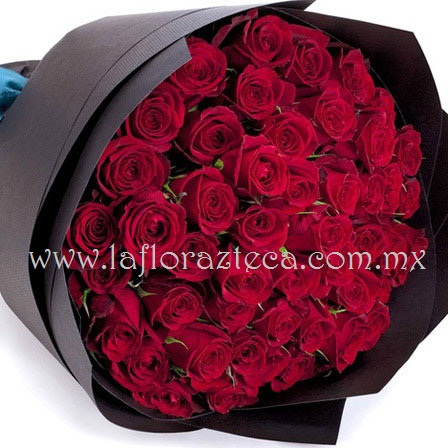 San Valentin 026 / 100rosas
$ 2,900.00 pesos