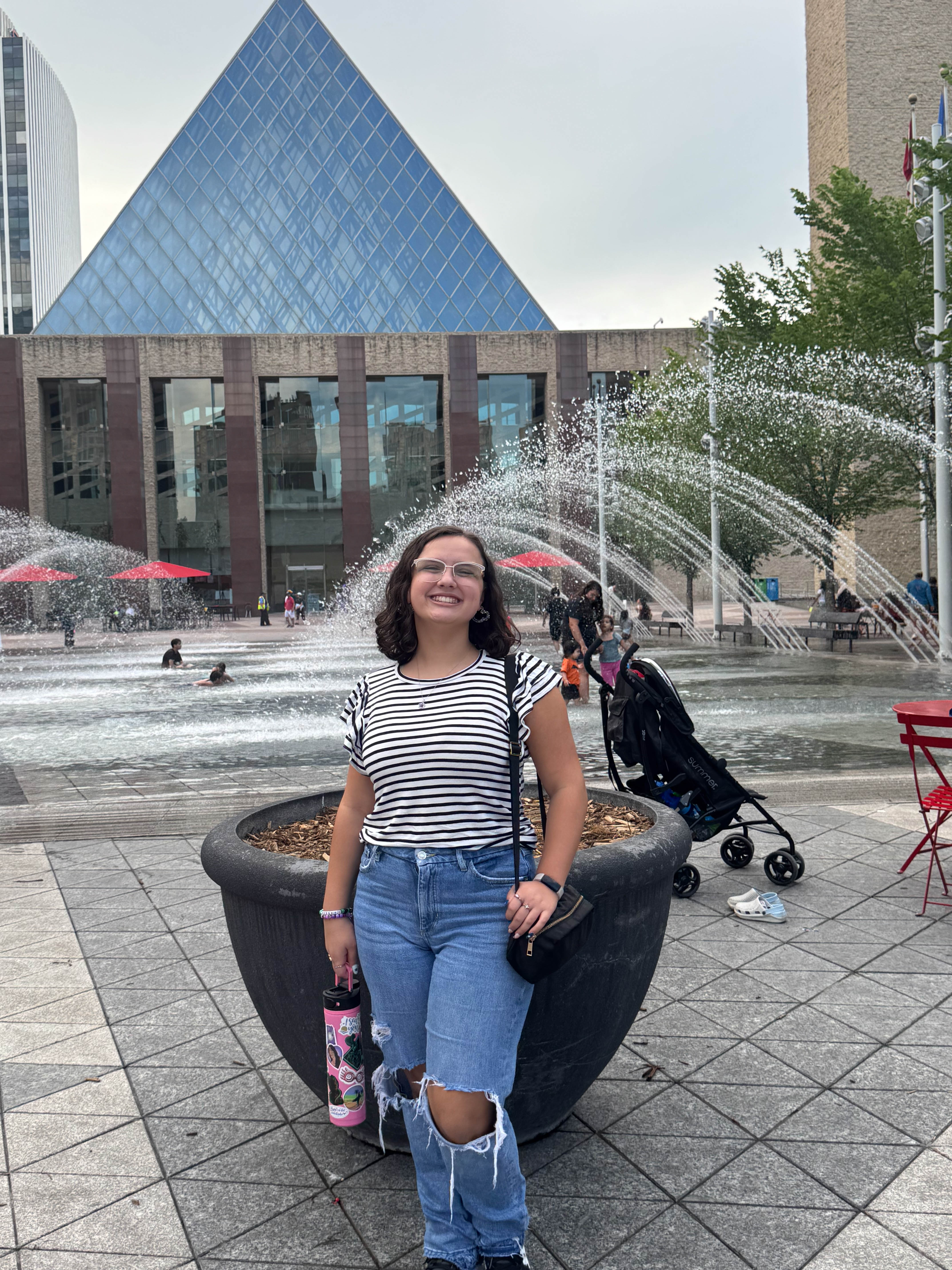 https://0201.nccdn.net/4_2/000/000/008/486/edmonton-order-8.jpg