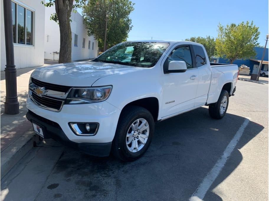 2016 CHEVY COLORADO EXTENDED CAB
Miles: 114,967
Drive: 2WD
Trans: Automatic, 6-Spd
Engine: 4-Cyl, VVT, 2.5 Liter
Stock: 1192
VIN: 356860
