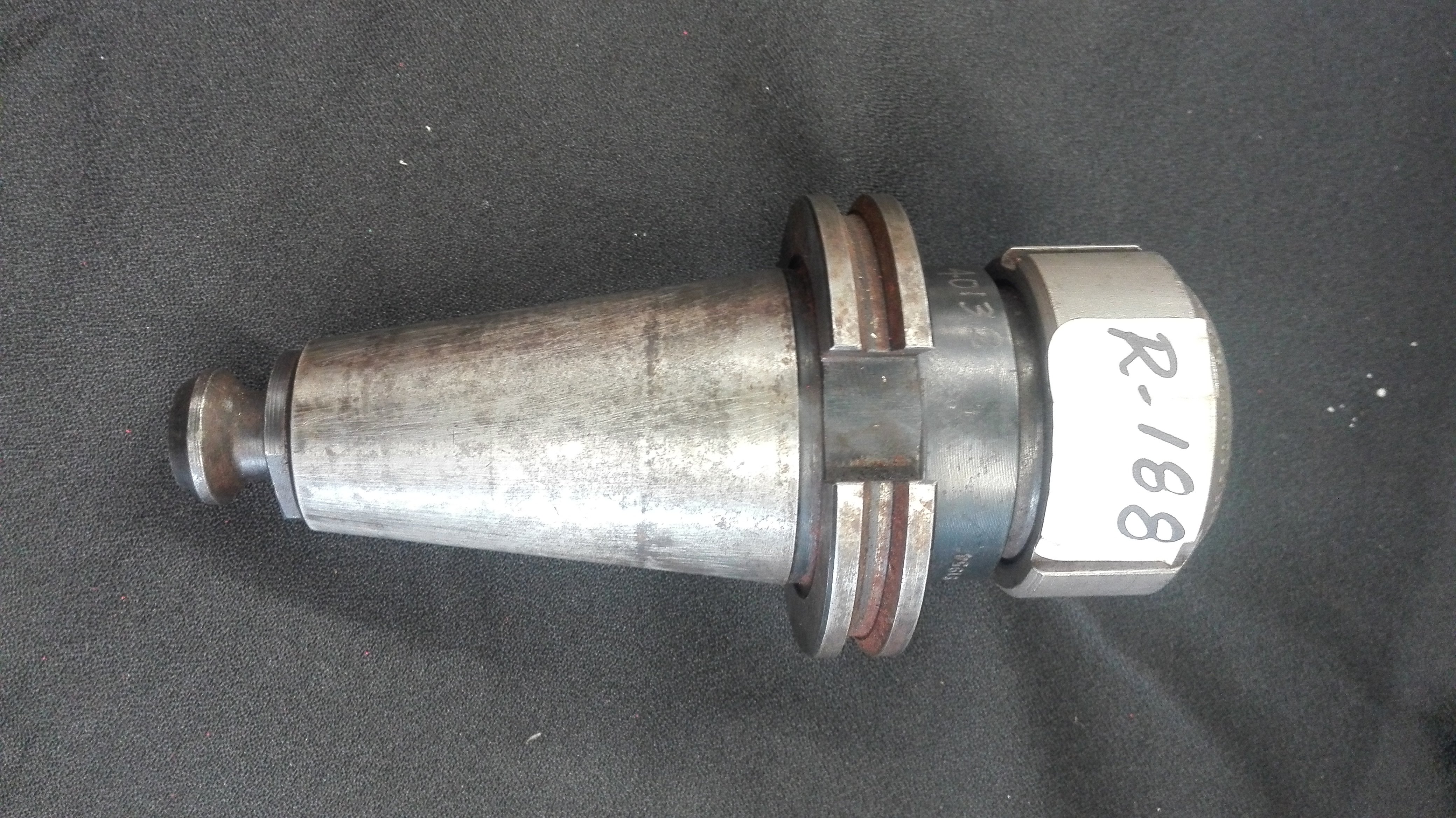 MODELO: R188 CAT 45
PARTE # 91954 - MST40132
MCA. UNIVERSAL ENG.
C/ PORTABOQUILLA
PARTE # 3451686 ACURA - GRIP 901001