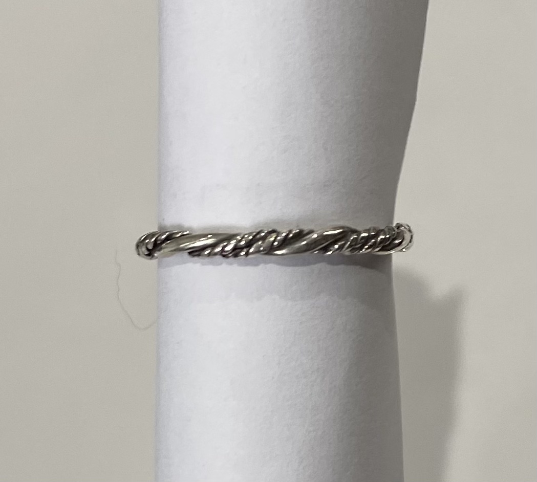 Twist Wire Ring EM 119
Sterling Silver
Size 6.5
$25.