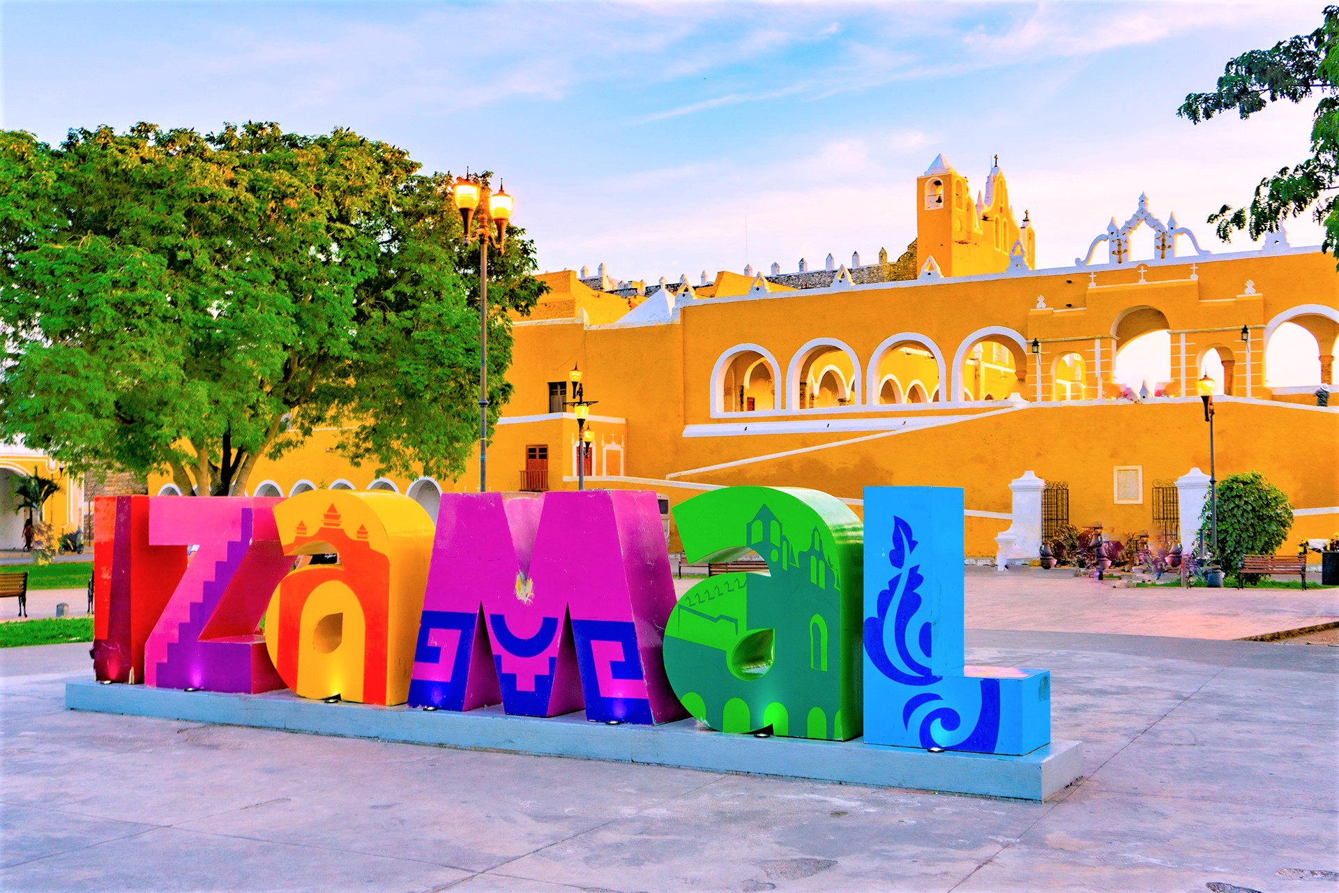 https://0201.nccdn.net/4_2/000/000/008/486/izamal--6-.jpg
