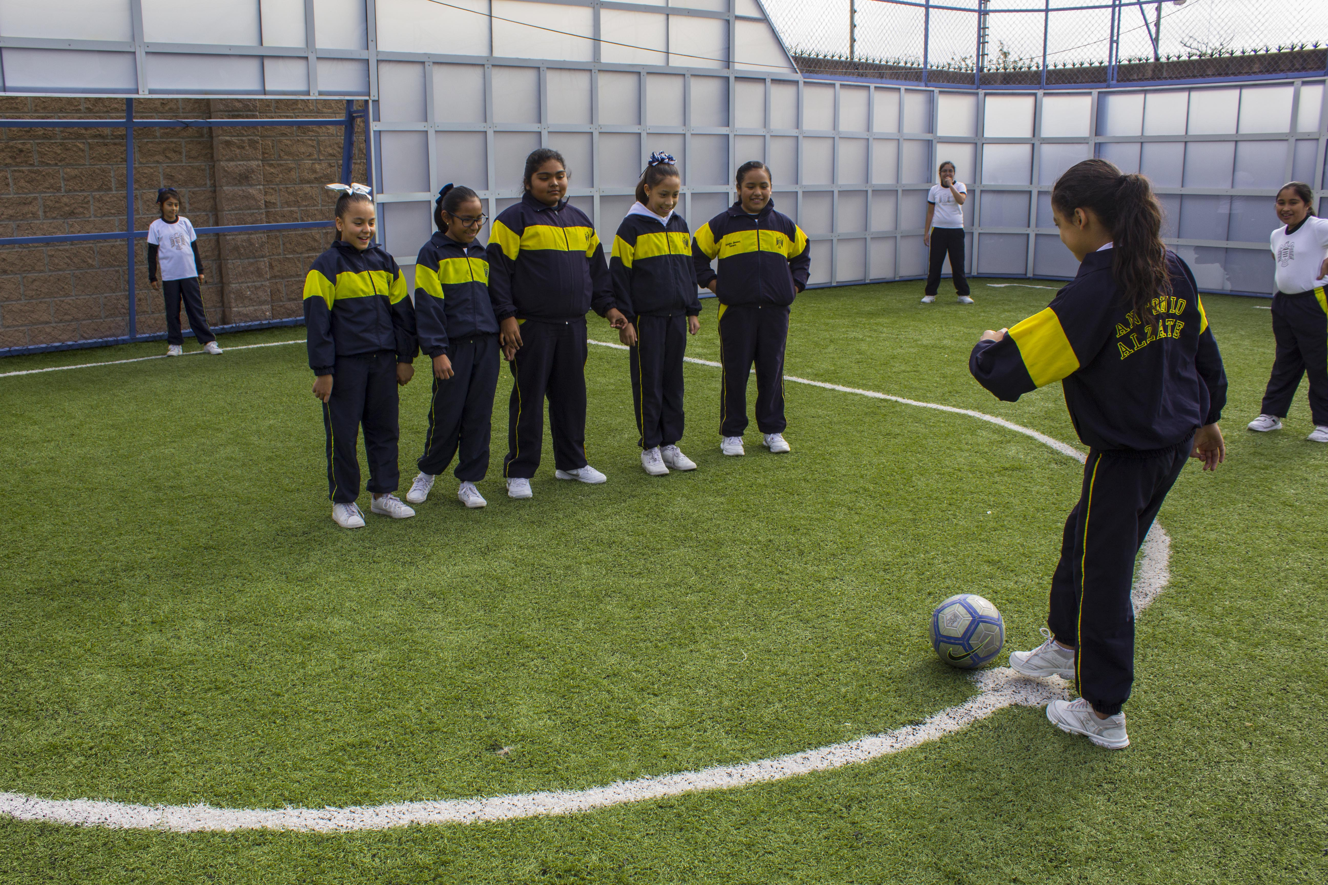 https://0201.nccdn.net/4_2/000/000/008/486/primaria-1-5184x3456.jpg
