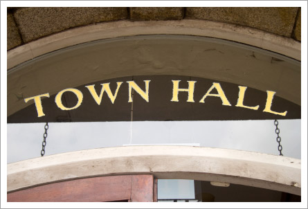 Town hall building||||
