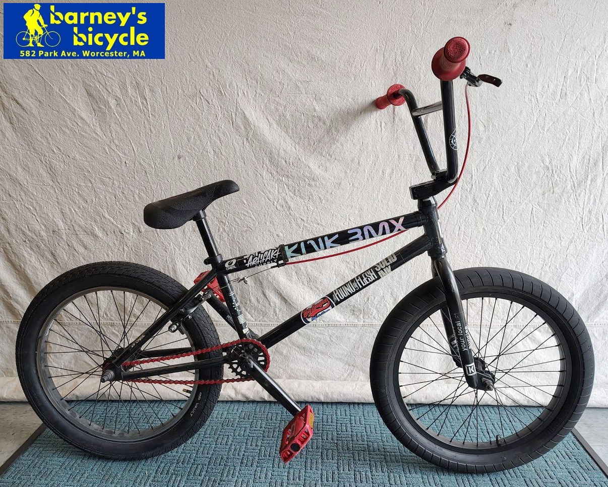 Kink Curb
Wheel Size: 20"/ Ages 9-17
Speeds: 1spd Freewheel / Hand Brake
Price: $249.00 (Professionally Tuned)
